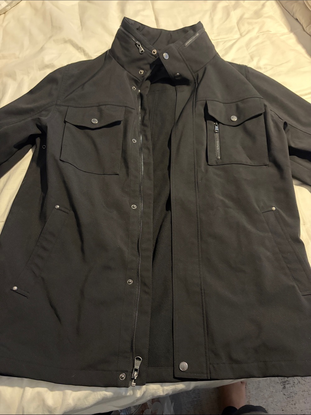 Men’s IZOD Black Lightweight Rain Coat
